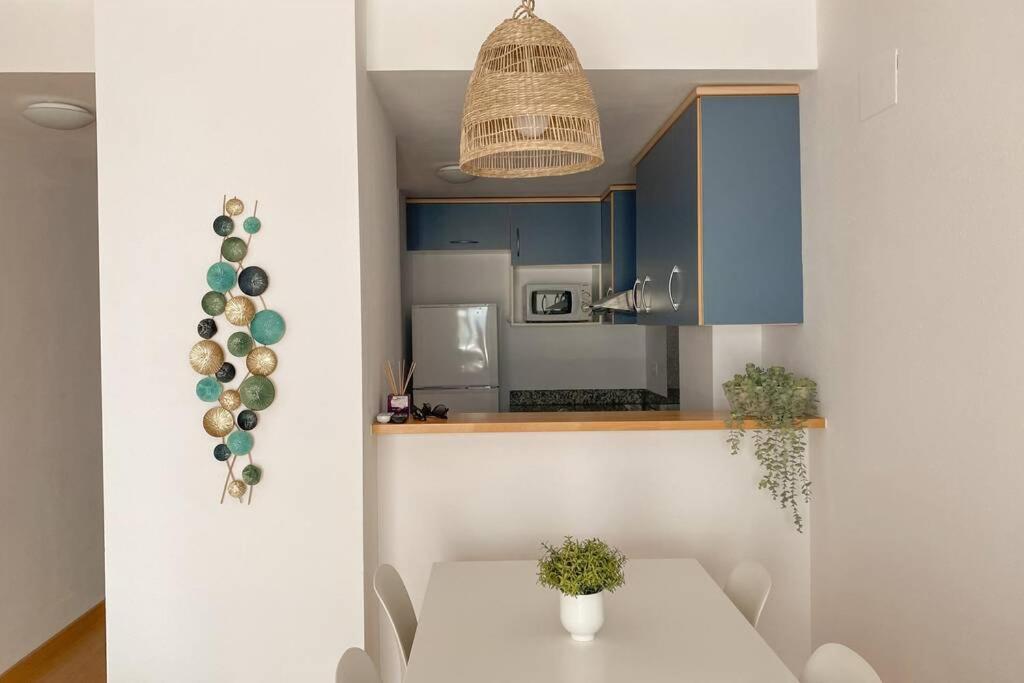 Blue Marina - Terraza, Piscina Y Wifi Gratis Leilighet Roses Eksteriør bilde