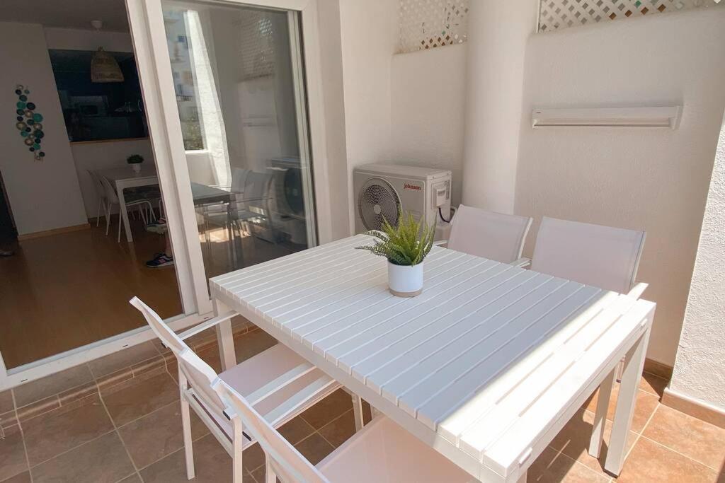 Blue Marina - Terraza, Piscina Y Wifi Gratis Leilighet Roses Eksteriør bilde